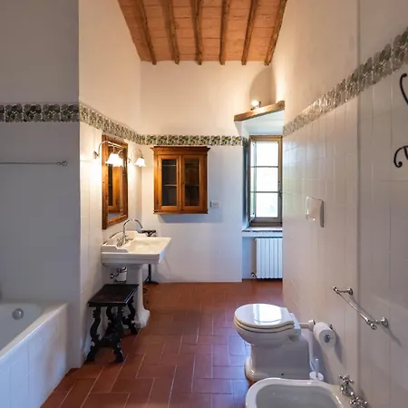 Villa Santa Virginia *