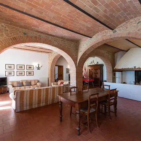 Villa Santa Virginia *